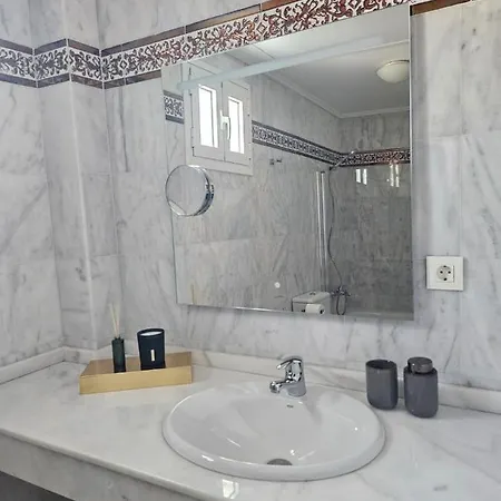 Marbella Costalita 1 *