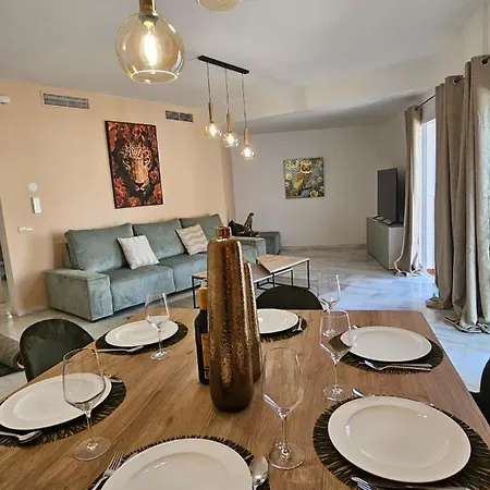 Marbella Costalita 1 * Естепона