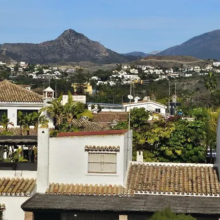 Будинок відпочинку Marbella Costalita 1 *