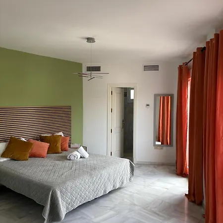 Дом отдыха Marbella Costalita 1